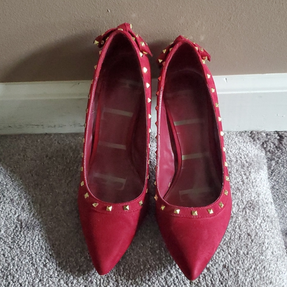 Dress shoes